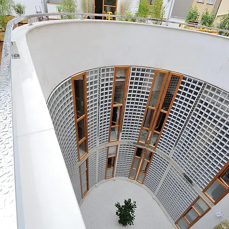 Hostal Egunon *