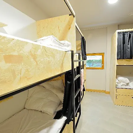Hostel Egunon Bilbao