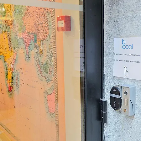 Hostel Egunon Bilbao