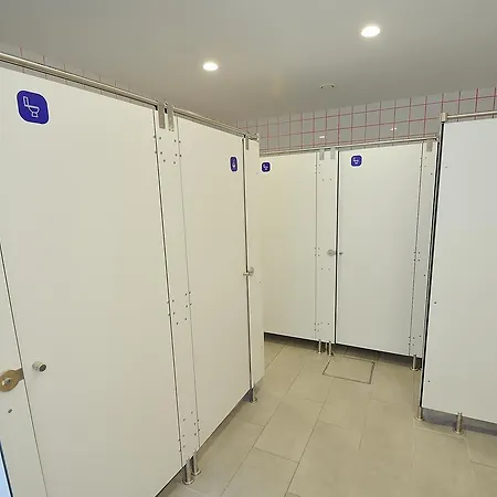 Egunon Hostel Μπιλμπάο